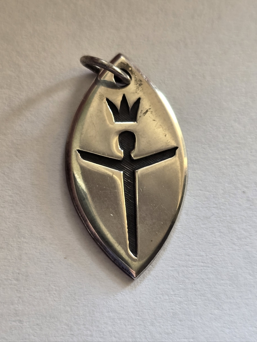 James Avery Retired Crowned Christ Pendant Sterling Religious